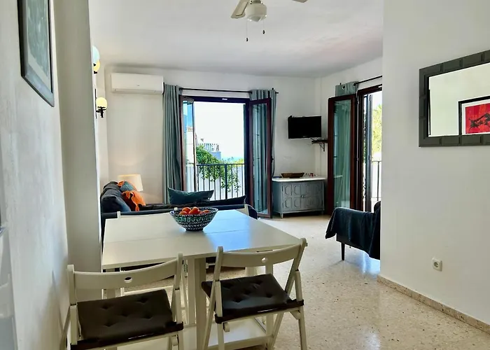 Casa Con Terraza Y Hermoso Jardin Comunal 別荘