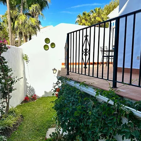 בית נופש Casa Con Terraza Y Hermoso Jardin Comunal *