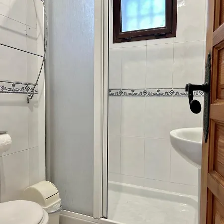 Casa Con Terraza Y Hermoso Jardin Comunal Tatil Evi Nerja