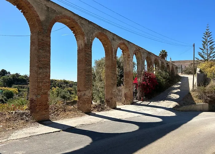 Casa Con Terraza Y Hermoso Jardin Comunal * נרחה