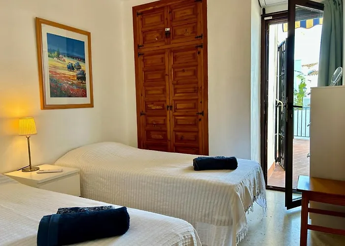 בית נופש Casa Con Terraza Y Hermoso Jardin Comunal